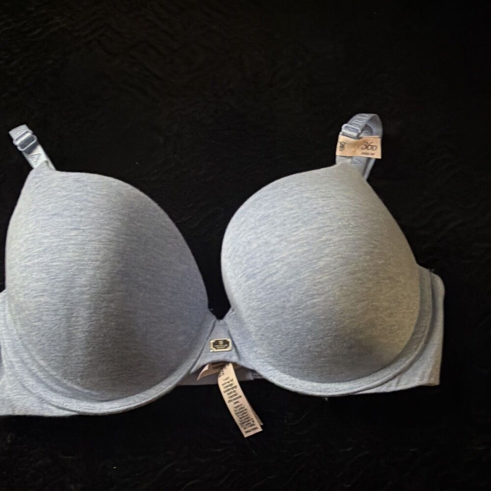Victoria's Secret Push Up T-Shirt Bra Light Blue 36D Solid Underwire Adjustable